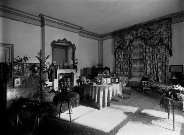 Drawing room